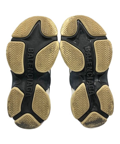 BALENCIAGA（バレンシアガ）BALENCIAGA (バレンシアガ) TRIPLE S ホワイト サイズ:US7の古着・服飾アイテム