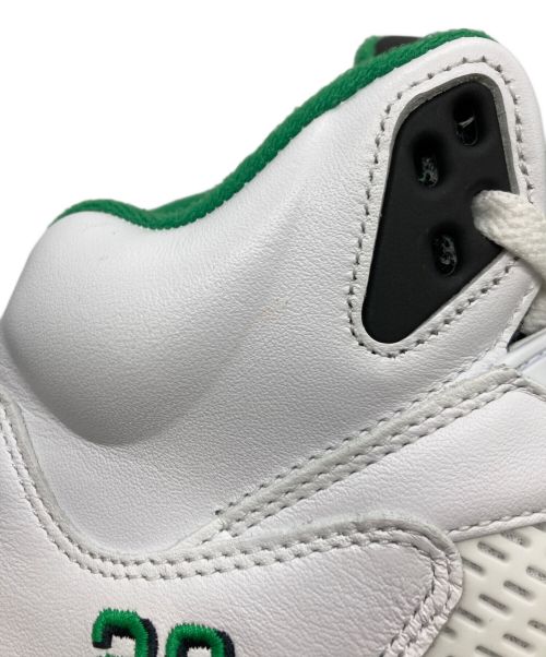 NIKE（ナイキ）NIKE (ナイキ) WMNS AIR JORDAN 5 RETRO ホワイト サイズ:SIZE 27cm(ウィメンズサイズ)の古着・服飾アイテム