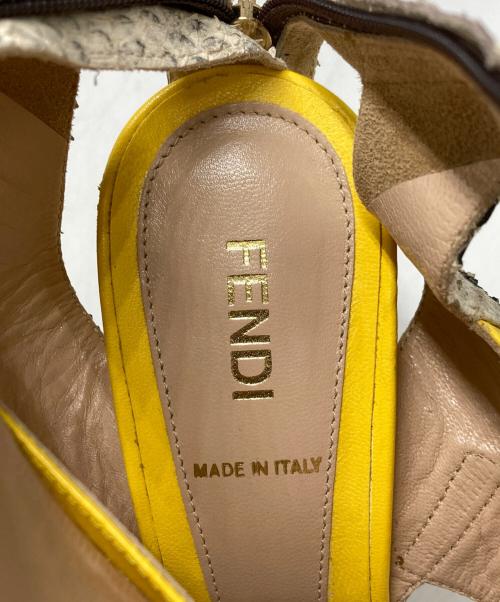 FENDI（フェンディ）FENDI (フェンディ) アンクルストラップヒールサンダル イエロー×ホワイト サイズ:SIZE 38の古着・服飾アイテム