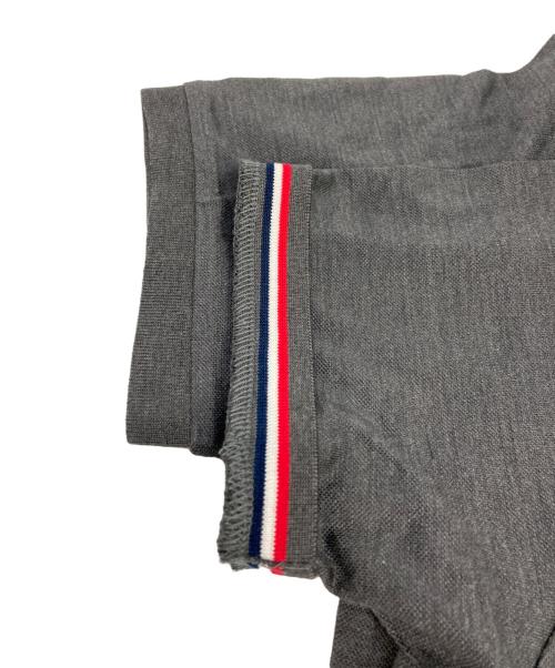 Thom Browne（トムブラウン）Thom Browne (トムブラウン) ポロシャツ グレー サイズ:SIZE 2の古着・服飾アイテム