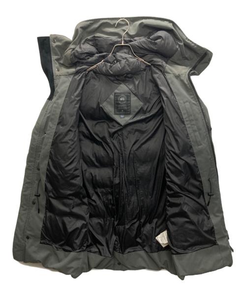 CANADA GOOSE（カナダグース）CANADA GOOSE (カナダグース) Silverthrone Parka GRAPHITE サイズ:SIZE Mの古着・服飾アイテム
