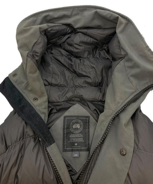 CANADA GOOSE（カナダグース）CANADA GOOSE (カナダグース) Silverthrone Parka GRAPHITE サイズ:SIZE Mの古着・服飾アイテム