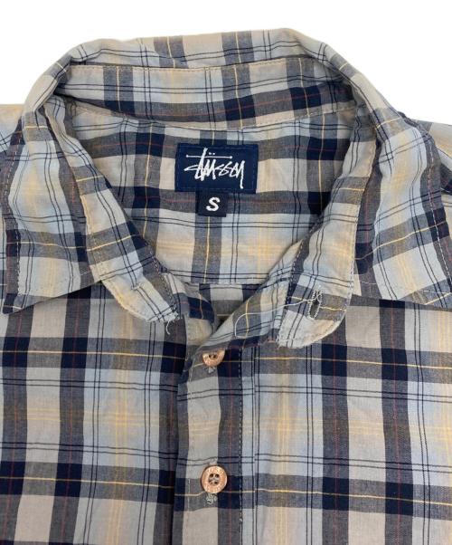stussy（ステューシー）stussy (ステューシー) プルオーバーシャツ グレー サイズ:SIZE　Sの古着・服飾アイテム