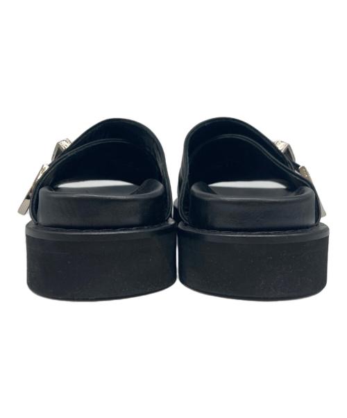 TOGA VIRILIS（トーガ ビリリース）TOGA VIRILIS (トーガ ビリリース) ベルト レザー シャーク サンダル ブラック サイズ:SIZE 41の古着・服飾アイテム