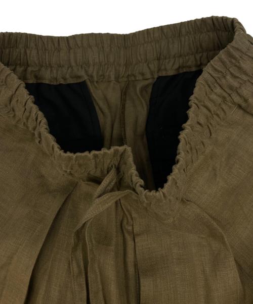 MARKAWARE（マーカウェア）MARKAWARE (マーカウェア) PEGTOP EASY TROUSERS HEMP カーキ サイズ:2の古着・服飾アイテム