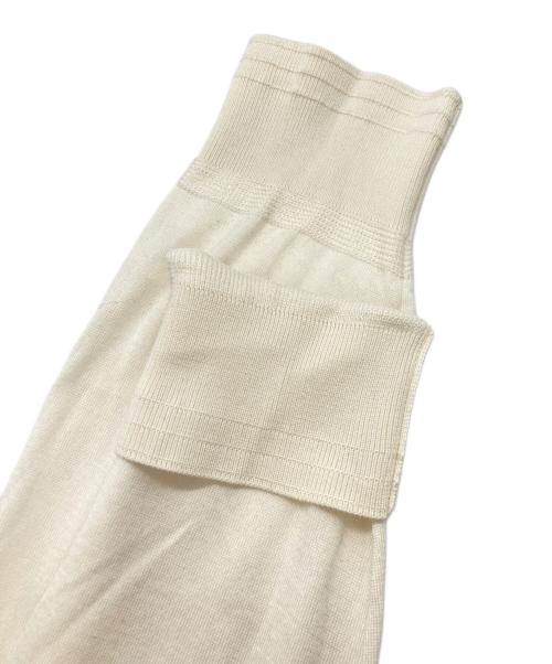 Dior（ディオール）Dior (ディオール) Jardin シルク混 フローラル刺繍 ニット ベージュ サイズ:SIZE Sの古着・服飾アイテム