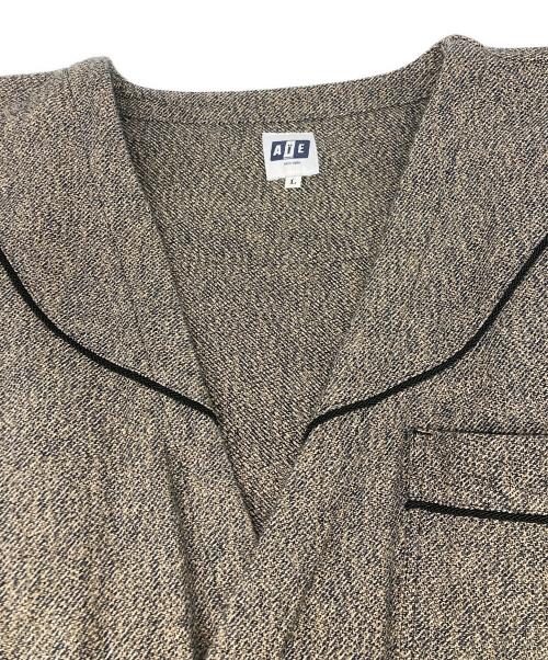 AiE（エーアイイー）AiE (エーアイイー) ウエスタンノーカラーコート ベージュ サイズ:SIZE Lの古着・服飾アイテム