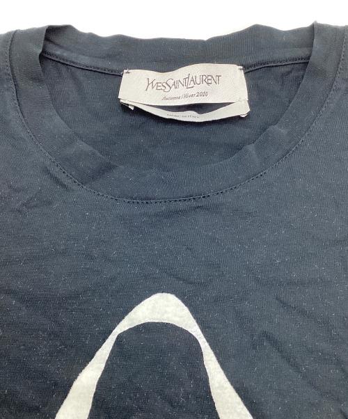 Yves Saint Laurent（イヴサンローラン）Yves Saint Laurent (イヴサンローラン) フロッキープリントTシャツ ブラック サイズ:SIZE 36の古着・服飾アイテム