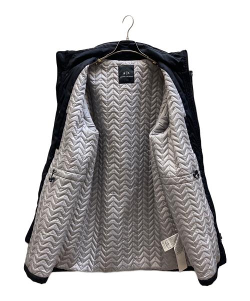 ARMANI EXCHANGE（アルマーニ エクスチェンジ）ARMANI EXCHANGE (アルマーニ エクスチェンジ) 中綿ジップハーフコート ブラック サイズ:Ⅿの古着・服飾アイテム