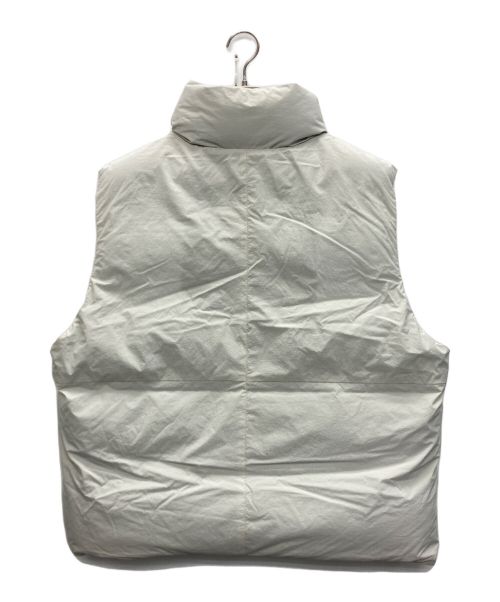 STUDIO NICHOLSON（スタジオ ニコルソン）STUDIO NICHOLSON (スタジオ ニコルソン) MIRO INJECTION DOWN PADDED VEST グレー サイズ:SIZE Mの古着・服飾アイテム