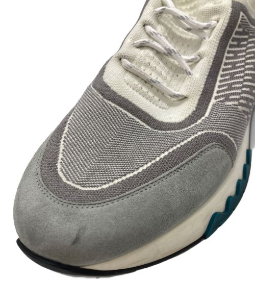 HERMES（エルメス）HERMES (エルメス) アディクトニットスニーカー グレー×ホワイト サイズ:42 1/2の古着・服飾アイテム