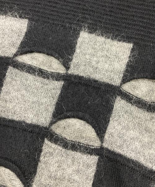 ISSEY MIYAKE（イッセイミヤケ）ISSEY MIYAKE (イッセイミヤケ) クルーネックニット ブラック サイズ:SIZE Mの古着・服飾アイテム