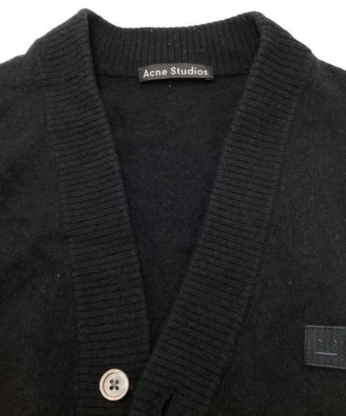 Acne studios（アクネ ストゥディオス）Acne studios (アクネ ストゥディオス) NEVE FACE CARDIGAN ブラック サイズ:SIZE Mの古着・服飾アイテム