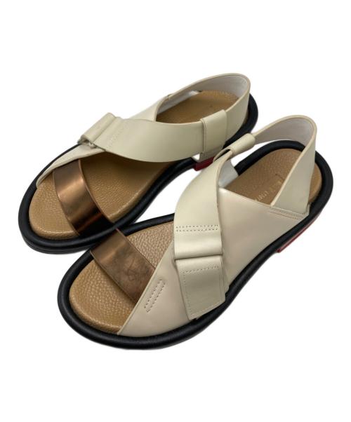 UNITED NUDE（ユナイテッドヌード）UNITED NUDE (ユナイテッドヌード) スクエアローサンダル ベージュ サイズ:SIZE 35の古着・服飾アイテム