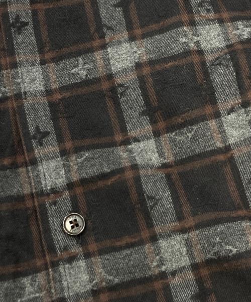 LOUIS VUITTON（ルイ ヴィトン）LOUIS VUITTON (ルイ ヴィトン) モノグラムチェックシャツ グレー サイズ:SIZE　Mの古着・服飾アイテム
