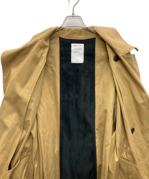 Mr.Gentleman（ミスタージェントルマン）MR.GENTLEMAN (ミスタージェントルマン) FAUX LEATHER PLEATS CUT OUT SLEEVE TRENCH COAT ベージュ サイズ:SIZE Lの古着・服飾アイテム