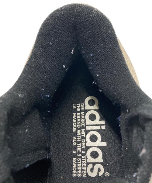 adidas（アディダス）adidas (アディダス) Lawsuit  ローカットスニーカー ベージュ×ブラック サイズ:SIZE US7の古着・服飾アイテム