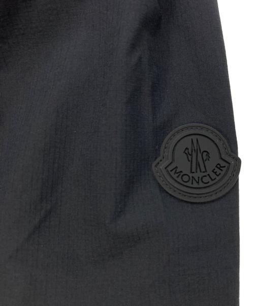 MONCLER（モンクレール）MONCLER (モンクレール) VIAUR ダウンジャケット ブラック サイズ:SIZE 3の古着・服飾アイテム