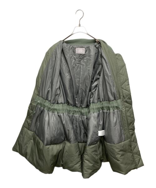J1U by LA BELLE ETUDE（ジユウバイラベルエチュード）J1U by LA BELLE ETUDE (ジユウバイラベルエチュード) パッファーボリュームAラインミドルコート カーキ サイズ:SIZE Freeの古着・服飾アイテム