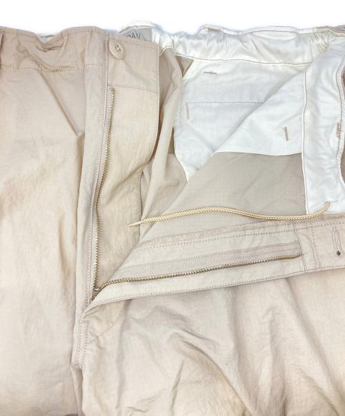 SEDAN ALL-PURPOSE（セダンオールパーパス）SEDAN ALL-PURPOSE (セダンオールパーパス) ナイロンテックパンツ ベージュ サイズ:SIZE Lの古着・服飾アイテム