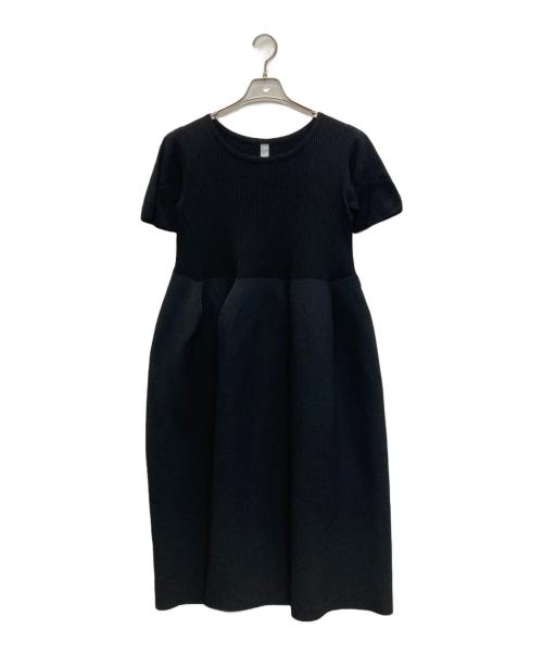 CFCL（シーエフシーエル）CFCL (シーエフシーエル) POTTERY CUPRO SHORT SLEEVE DRESS ブラック サイズ:1の古着・服飾アイテム