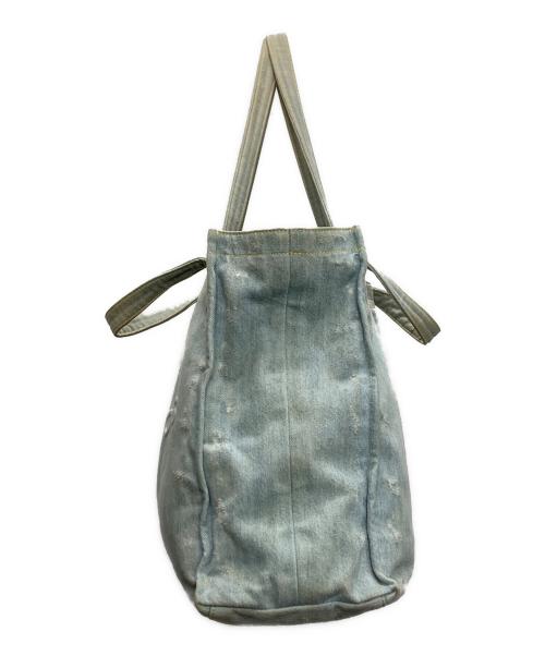 Acne studios（アクネ ストゥディオス）Acne studios (アクネ ストゥディオス) LOGO SHOPPER EW DESTROYED DENIM/ロゴショッパー デストロイドデニム インディゴの古着・服飾アイテム