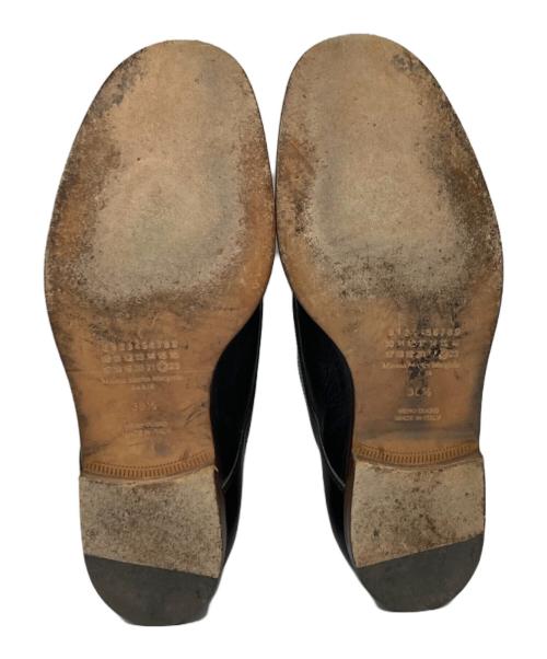 Maison Margiela 22（メゾンマルジェラ）Maison Margiela 22 (メゾンマルジェラ 22) 22ライン レザー スリッポン シューズ ブラック サイズ:SIZE 38 1/2の古着・服飾アイテム