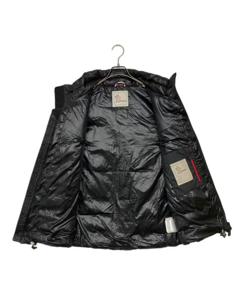 MONCLER GRENOBLE（モンクレール グルノーブル）MONCLER GRENOBLE (モンクレール グルノーブル) KOSTEMBERG GILET ブラック サイズ:SIZE 4の古着・服飾アイテム