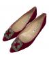 Manolo Blahnik（マノロブラニク）の古着「HANGISIベロアフラットパンプス」｜ピンク