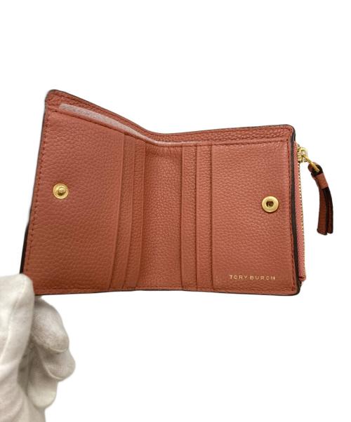TORY BURCH（トリーバーチ）TORY BURCH (トリーバーチ) 2つ折り財布 ブラウンの古着・服飾アイテム