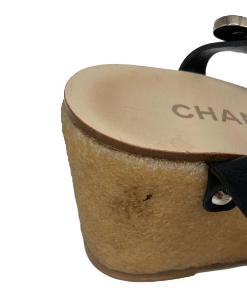 CHANEL（シャネル）CHANEL (シャネル) クレープウェッジソールサンダル ブラック サイズ:SIZE 37 1/2の古着・服飾アイテム