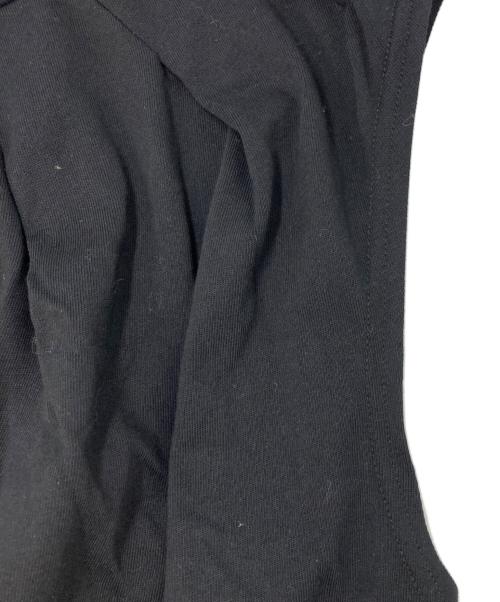 VIVIANO（ヴィヴィアーノ）VIVIANO (ヴィヴィアーノ) IRREGULAR PLEATEDSLEEVELESS T-SHIRT ブラック サイズ:SIZE Mの古着・服飾アイテム