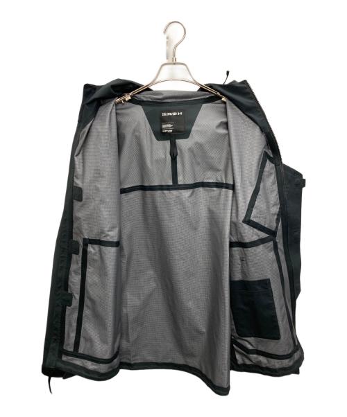 UNDER ARMOUR（アンダーアーマー）UNDER ARMOUR (アンダー アーマー) UAシティジャケット ブラック サイズ:SIZE 2XLの古着・服飾アイテム