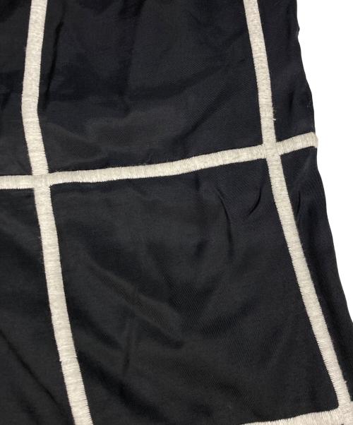 HaaT（ハート）HaaT (ハート イッセイ ミヤケ) ブロック刺繍パンツ ブラック サイズ:SIZE 3の古着・服飾アイテム