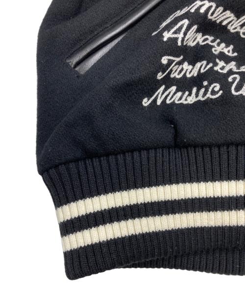 Hysteric Glamour（ヒステリックグラマー）Hysteric Glamour (ヒステリックグラマー) TURN THE MUSIC UP刺繍スタジャン ブラック サイズ:SIZE Mの古着・服飾アイテム