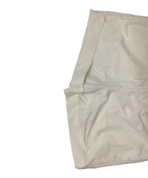 DESCENTE PAUSE（デサントポーズ）DESCENTE PAUSE (デサントポーズ) スリットショーツ アイボリー サイズ:SIZE Mの古着・服飾アイテム