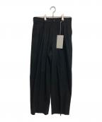 MARKAWAREマーカウェア）の古着「CLASSIC FIT DOUBLE PLEATED TROUSERS」｜ブラック