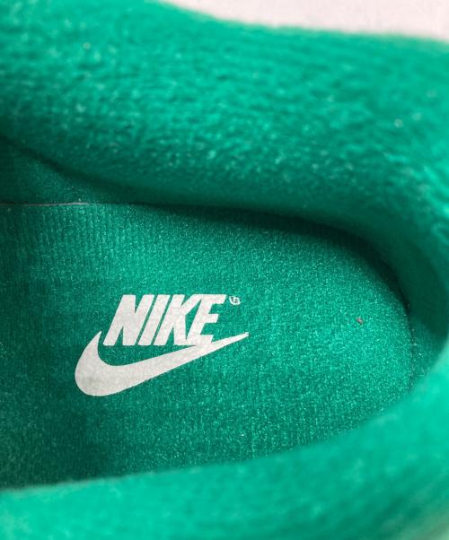 NIKE（ナイキ）NIKE (ナイキ) DUNK LOW SE グリーン×ホワイト サイズ:29の古着・服飾アイテム