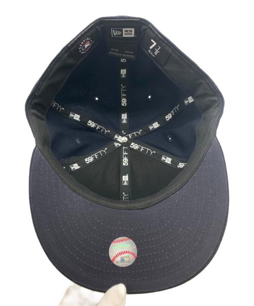New Era（ニューエラ）New Era (ニューエラ) Rhinestone Badge 59 FIFTY ネイビー サイズ:SIZE 7 7/8の古着・服飾アイテム