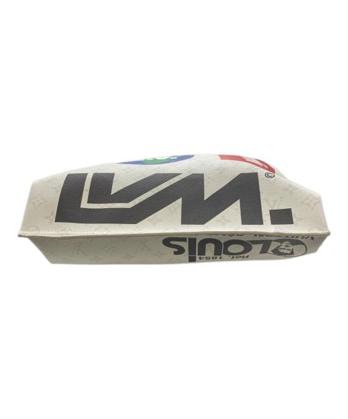 LOUIS VUITTON（ルイ ヴィトン）LOUIS VUITTON (ルイ ヴィトン) フラット・ヴェルティカルトート ホワイトの古着・服飾アイテム