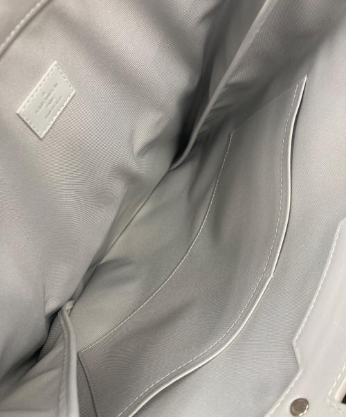 LOUIS VUITTON（ルイ ヴィトン）LOUIS VUITTON (ルイ ヴィトン) フラット・ヴェルティカルトート ホワイトの古着・服飾アイテム