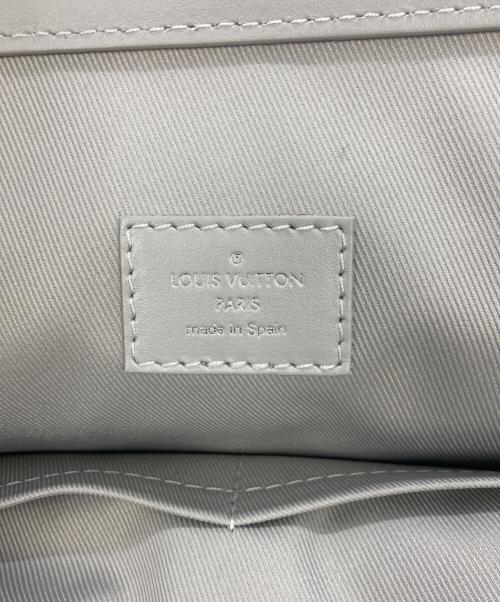 LOUIS VUITTON（ルイ ヴィトン）LOUIS VUITTON (ルイ ヴィトン) フラット・ヴェルティカルトート ホワイトの古着・服飾アイテム