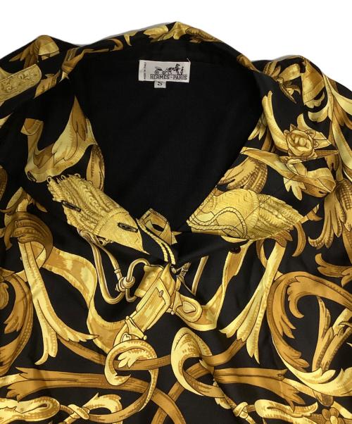 HERMES（エルメス）HERMES (エルメス) ニット切替シルクL/Sポロシャツ ブラック×イエロー サイズ:Sの古着・服飾アイテム