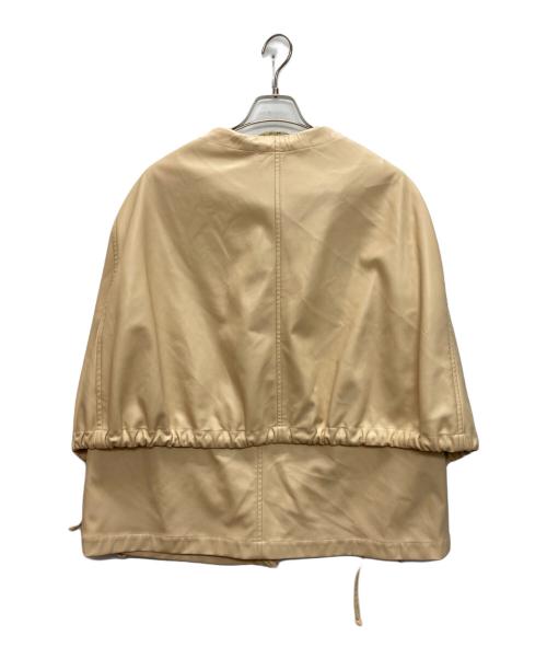 CELINE（セリーヌ）CELINE (セリーヌ) エコレザーポンチョ ベージュ サイズ:SIZE 38の古着・服飾アイテム