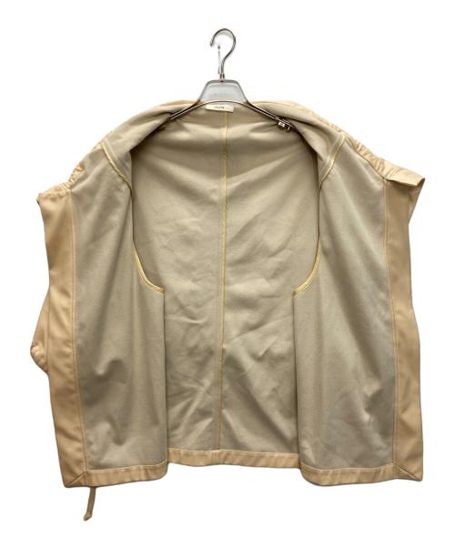 CELINE（セリーヌ）CELINE (セリーヌ) エコレザーポンチョ ベージュ サイズ:SIZE 38の古着・服飾アイテム