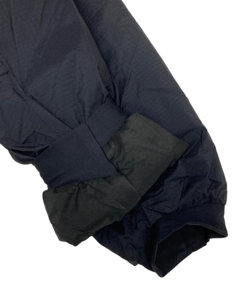 ARC'TERYX（アークテリクス）ARC'TERYX (アークテリクス) ATOM HEAVYWEIGHT HOODY M ブラック サイズ:SIZE Sの古着・服飾アイテム