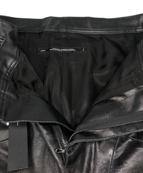 JULIUS（ユリウス）JULIUS (ユリウス) Thorn コーティングデニムパンツ ブラック サイズ:SIZE 4の古着・服飾アイテム