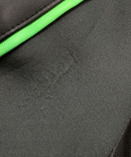 Y-3（ワイスリー）Y-3 (ワイスリー) レザー切替ジップブルゾン ブラック×グリーン サイズ:SIZE Mの古着・服飾アイテム