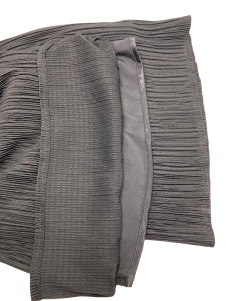 ADORE（アドーア）ADORE (アドーア) パンツ / プリーツパンツ ブラック サイズ:SIZE 38の古着・服飾アイテム