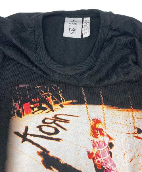 adidas（アディダス）adidas (アディダス) KORN (コーン) アルバムフォト レイヤード ロンT ブラック サイズ:Lの古着・服飾アイテム